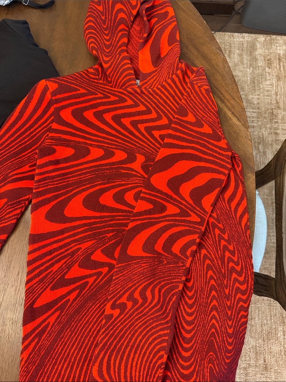 Aztech Red & Maroon Swirl Pattern Hooded Knit Top